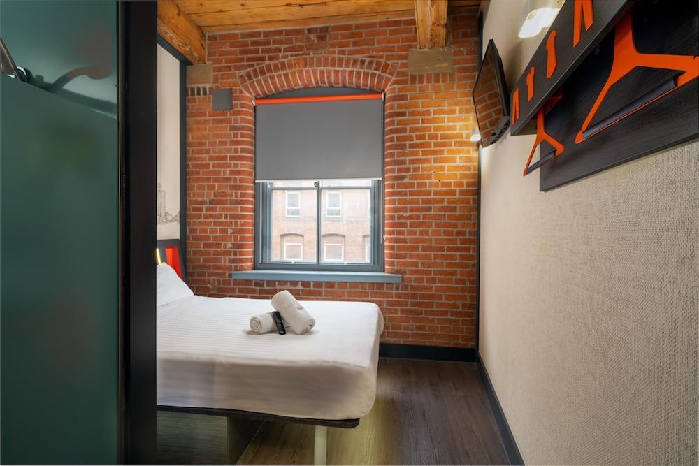 Easyhotel Manchester Ngoại thất bức ảnh